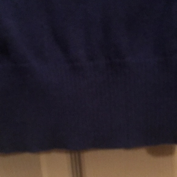 Forever21 sweater - Picture 4 of 8